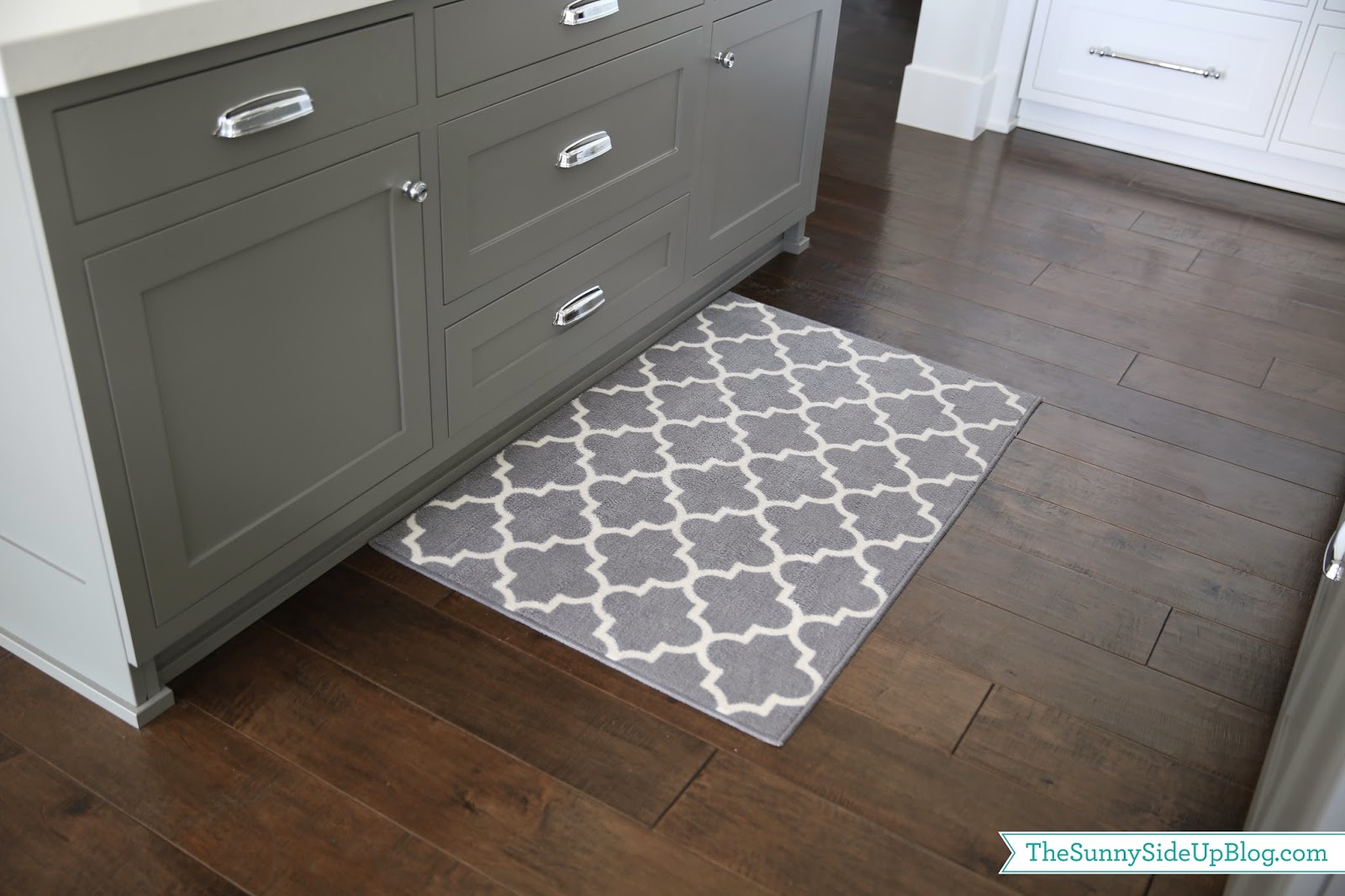 Bathroom Rugs for Spring! - The Sunny Side Up Blog