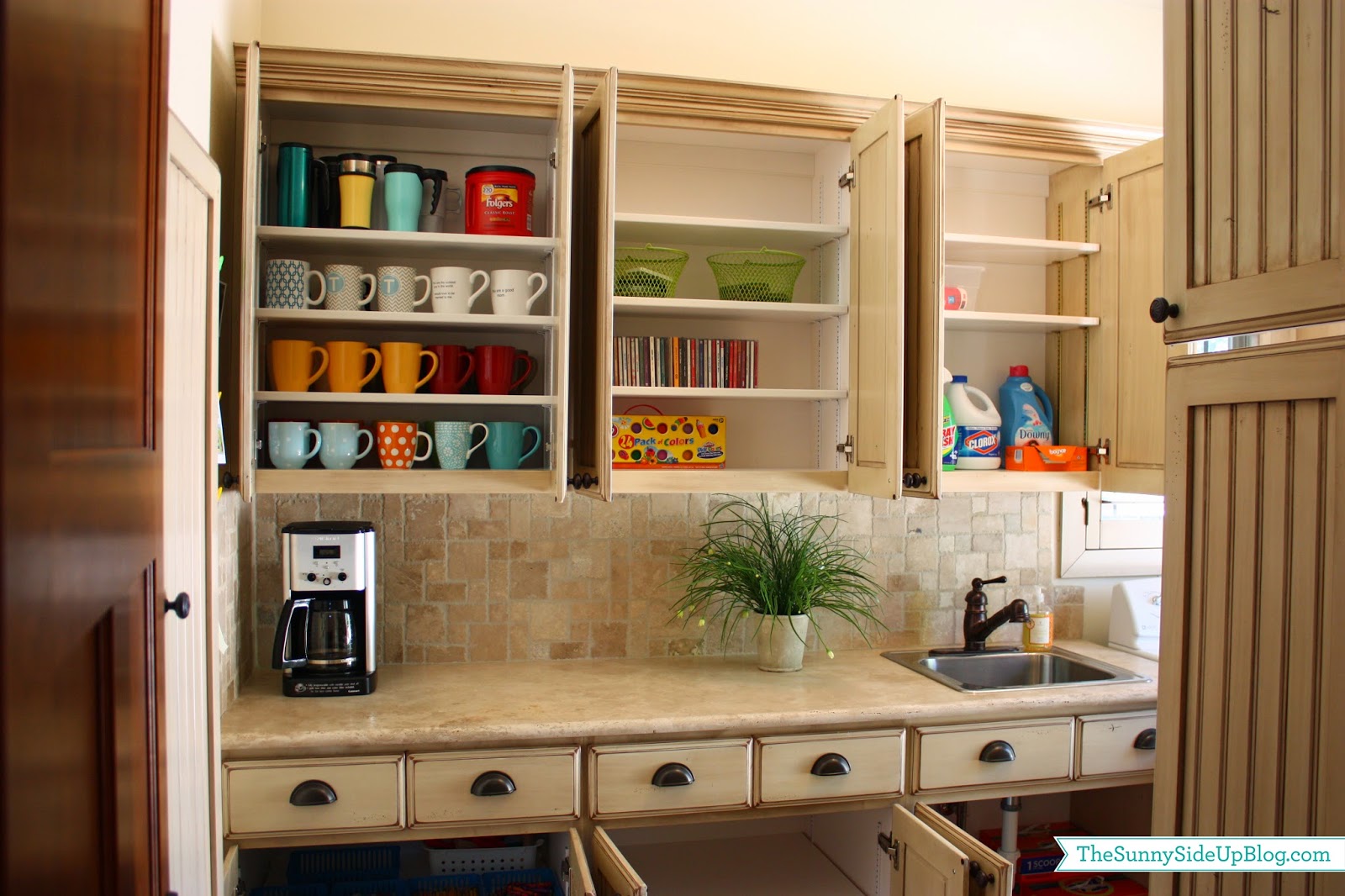 Organized Garage Cabinets - The Sunny Side Up Blog