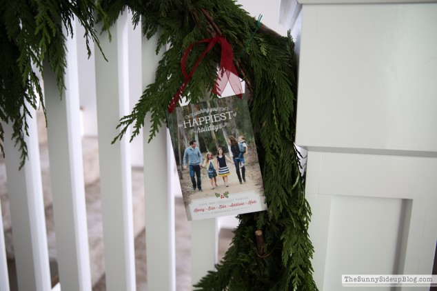 christmas-stair-garland