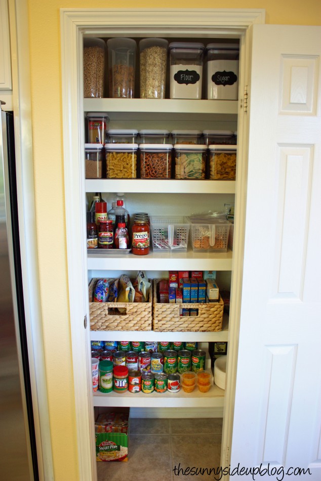 organized-pantry