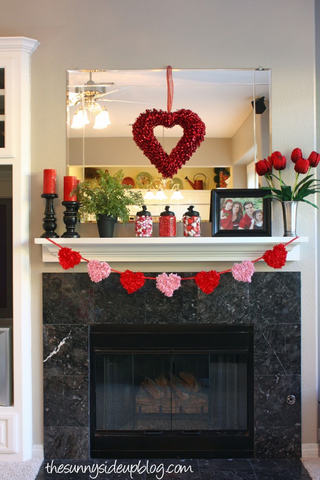 valentine-mantel-with-heart-garland