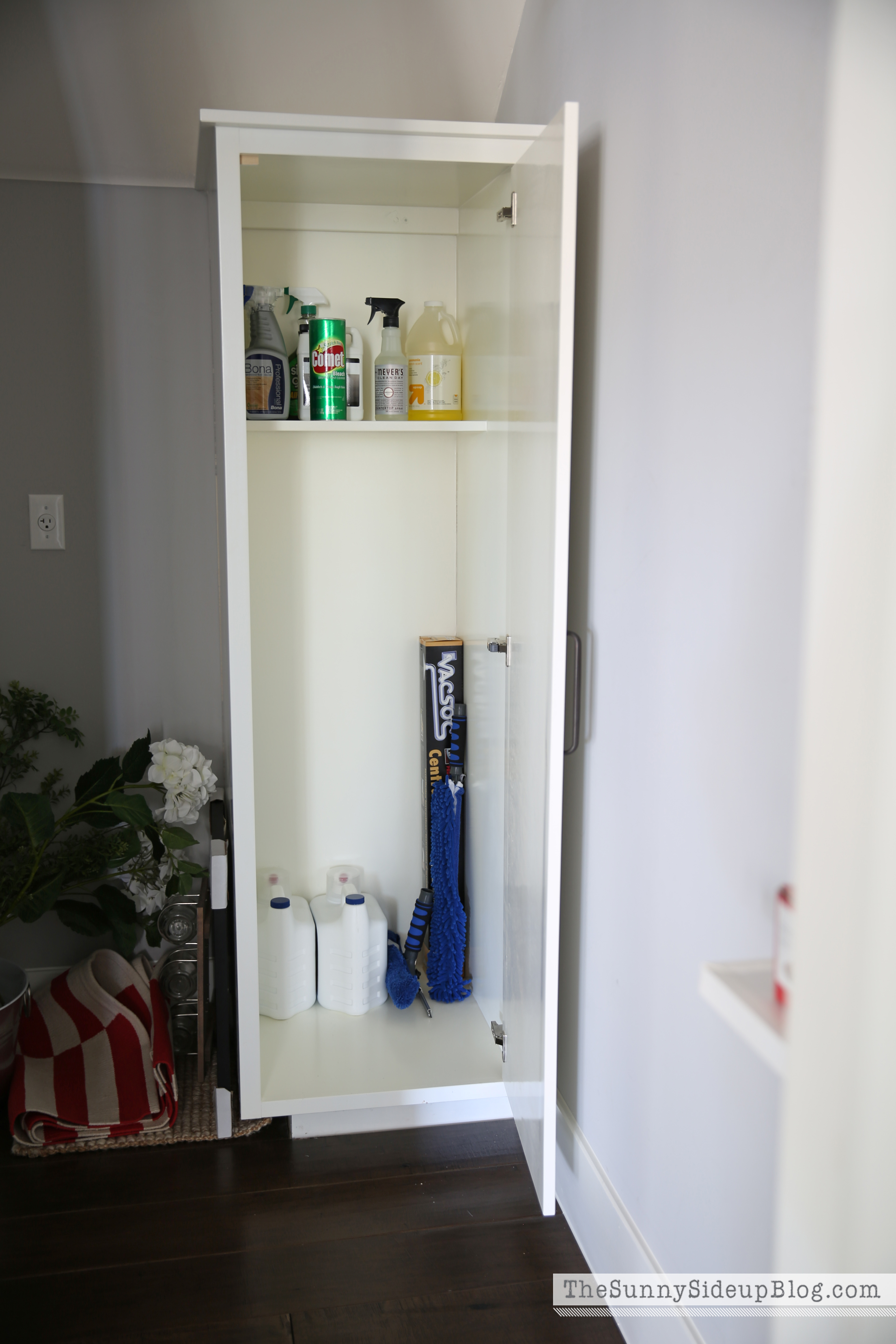 Organized Cleaning Closet - The Sunny Side Up Blog