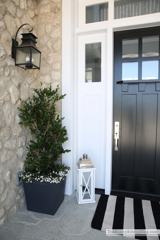 craftsman-style-door-and-porch