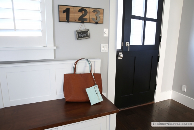 mudroom-bench