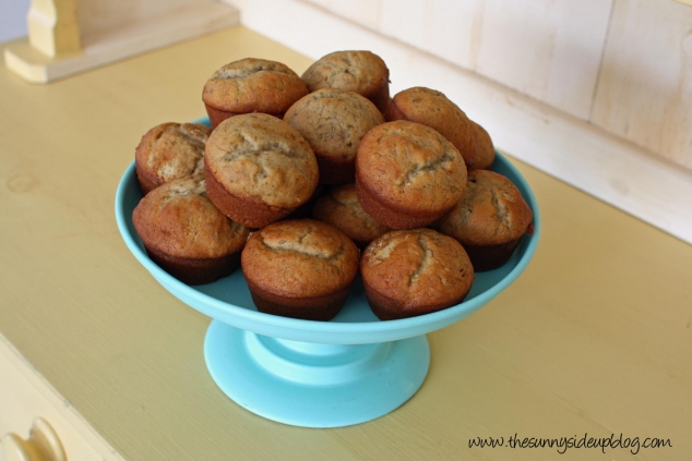 banana-bread-muffins