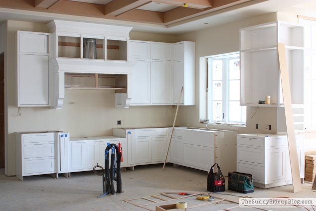 white-kitchen-cabinets