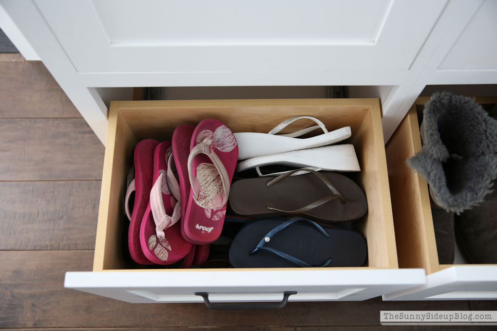 flip-flop-drawer