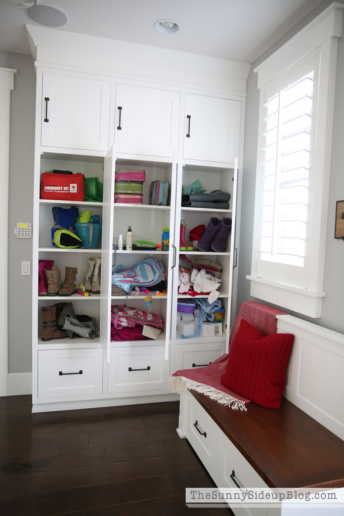 organized-mudroom-9