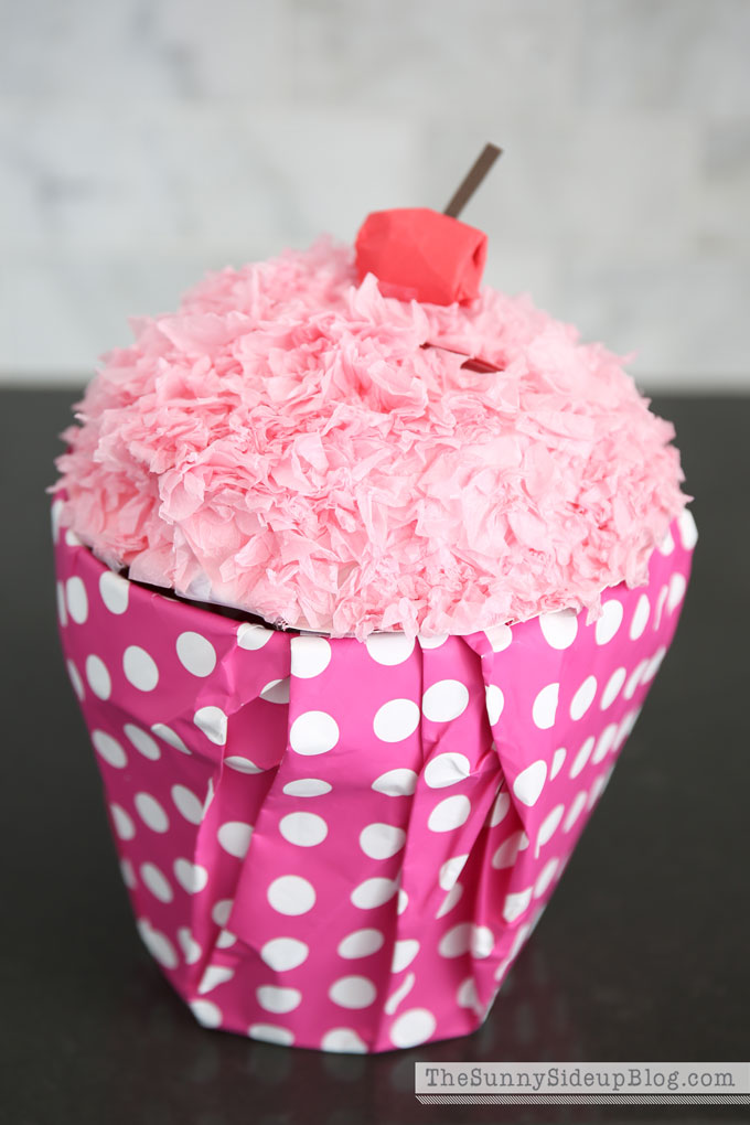 cupcake valentine box 1