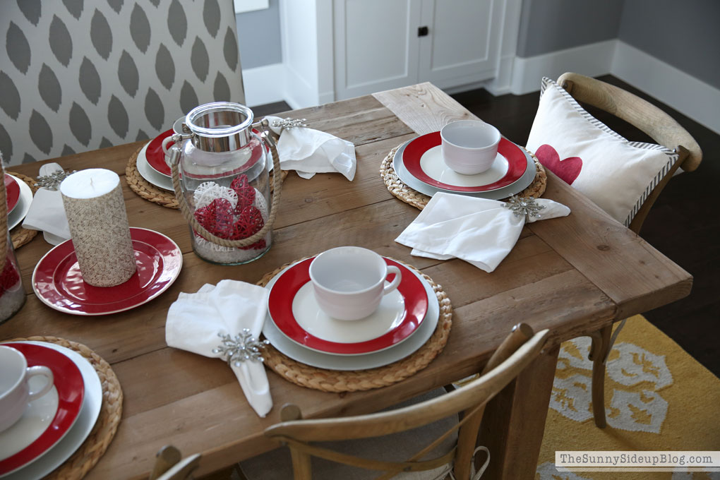 valentine's-day-tablescape-2