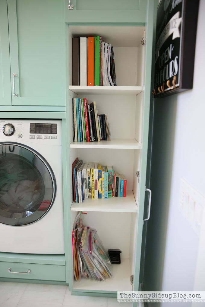 organized-laundry-cabinets