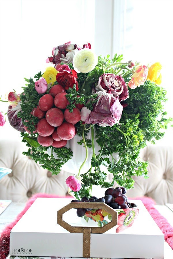 a-colorful-spring-centerpiece-13