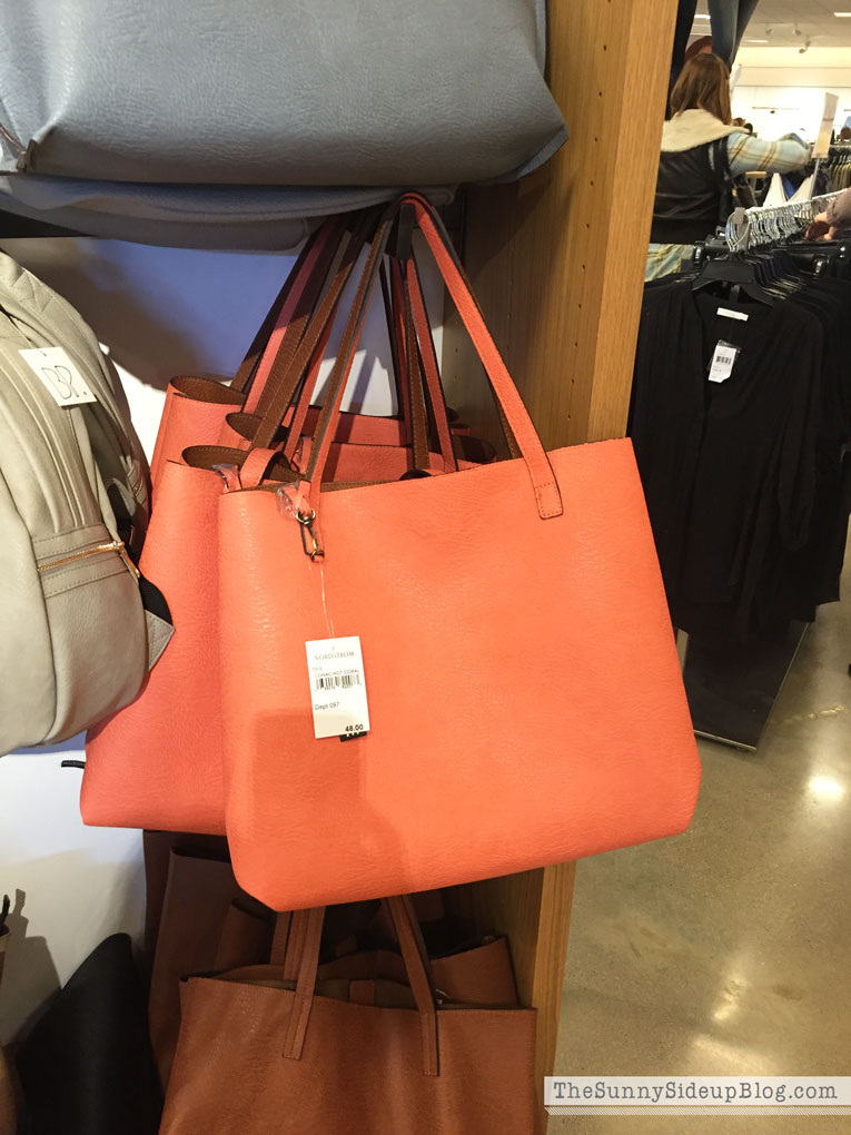 reversible-bag-in-coral