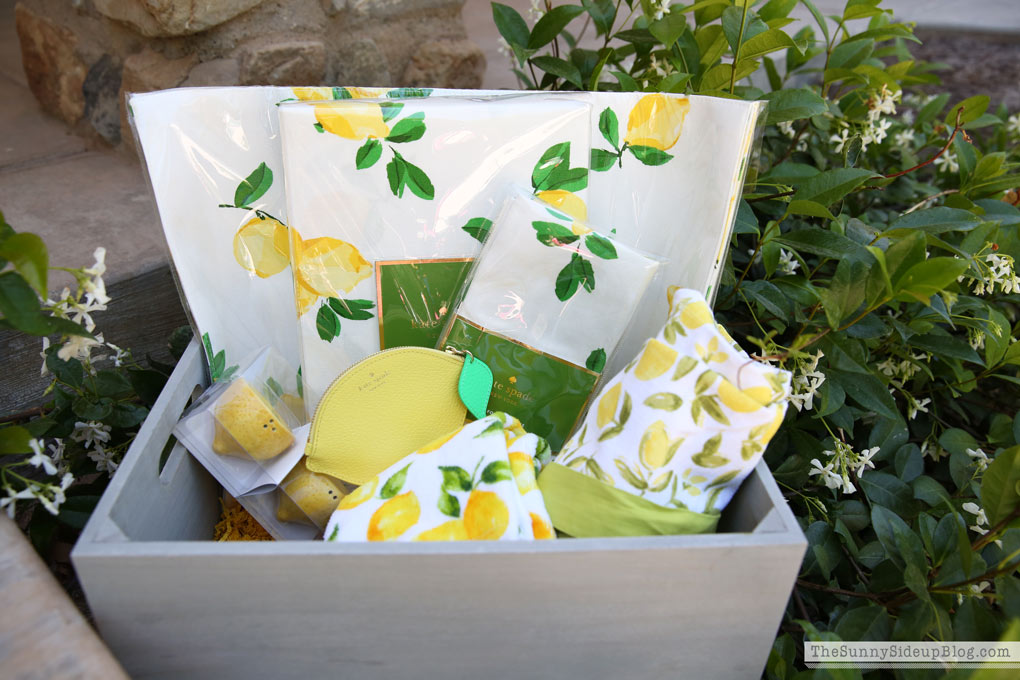 kate-spade-lemon-decor