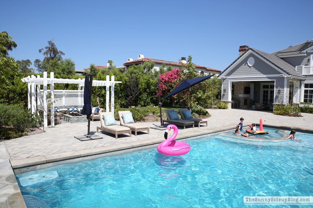 firepit-and-pool