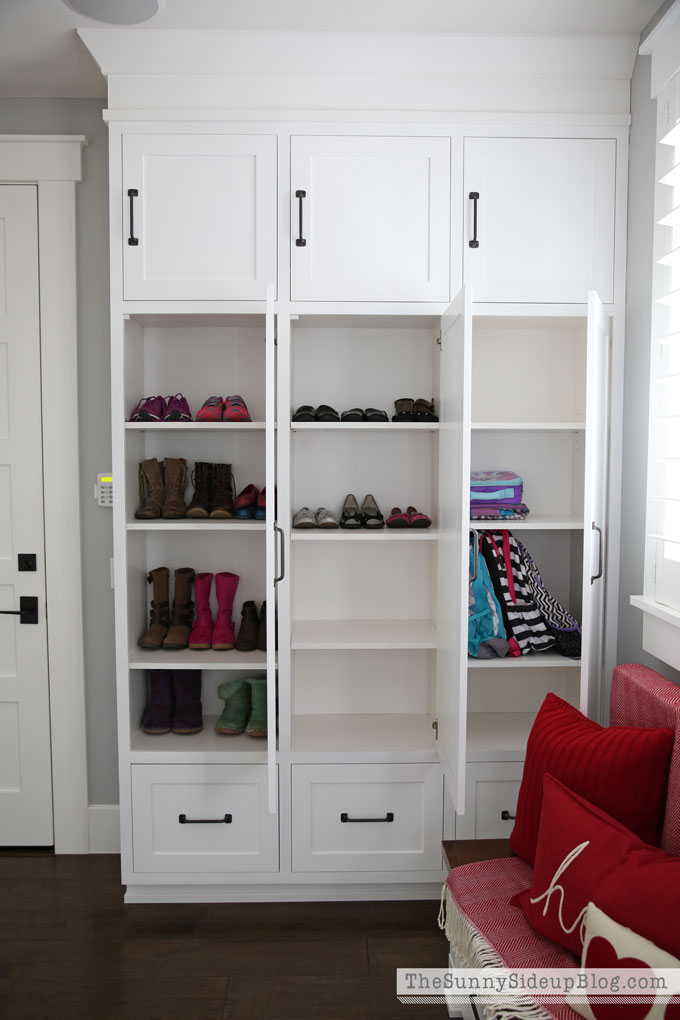 organized-mudroom-24