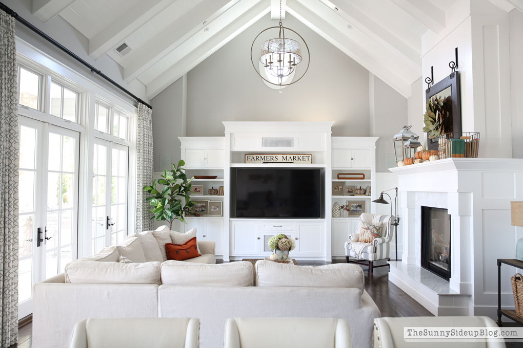 light-and-bright-family-room