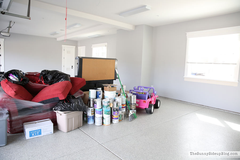 Organized Garage Cabinets - The Sunny Side Up Blog