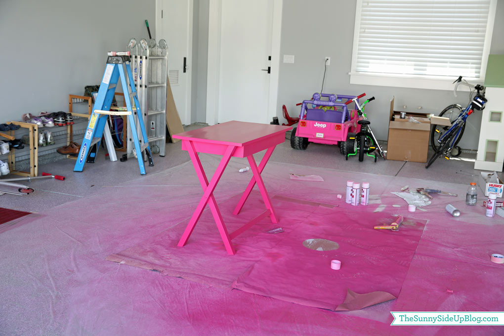 pink desk for girls