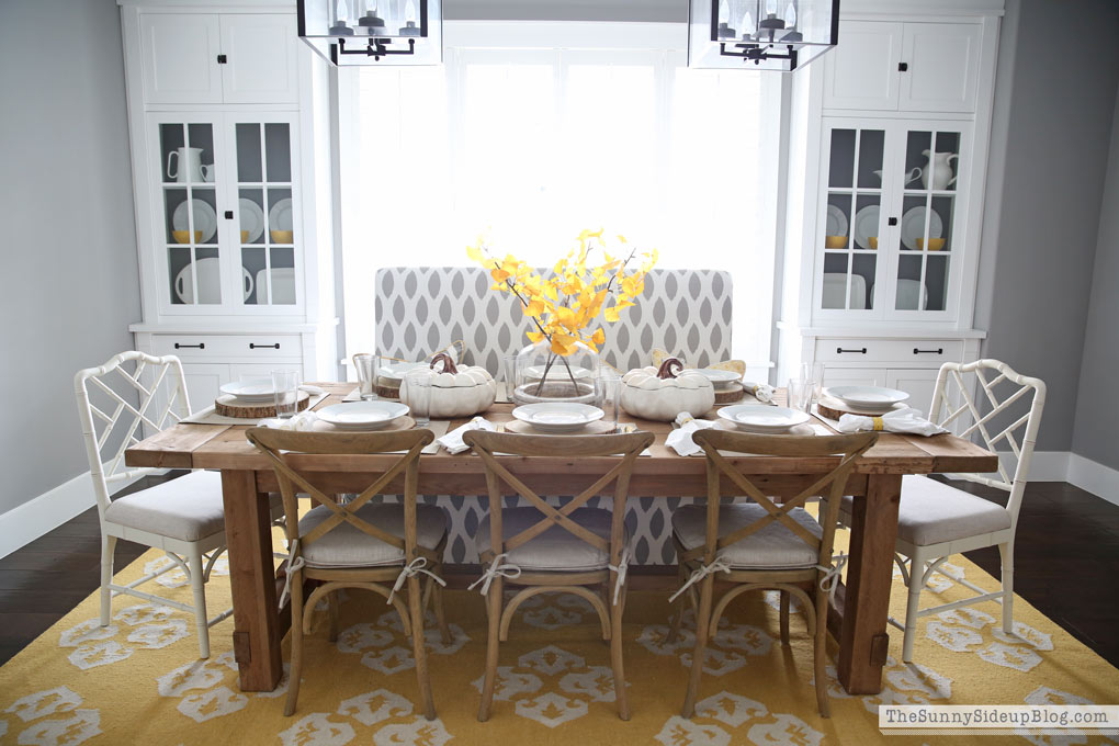 farmhouse-table-and-chairs