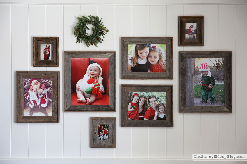 christmas-gallery-wall-pictures