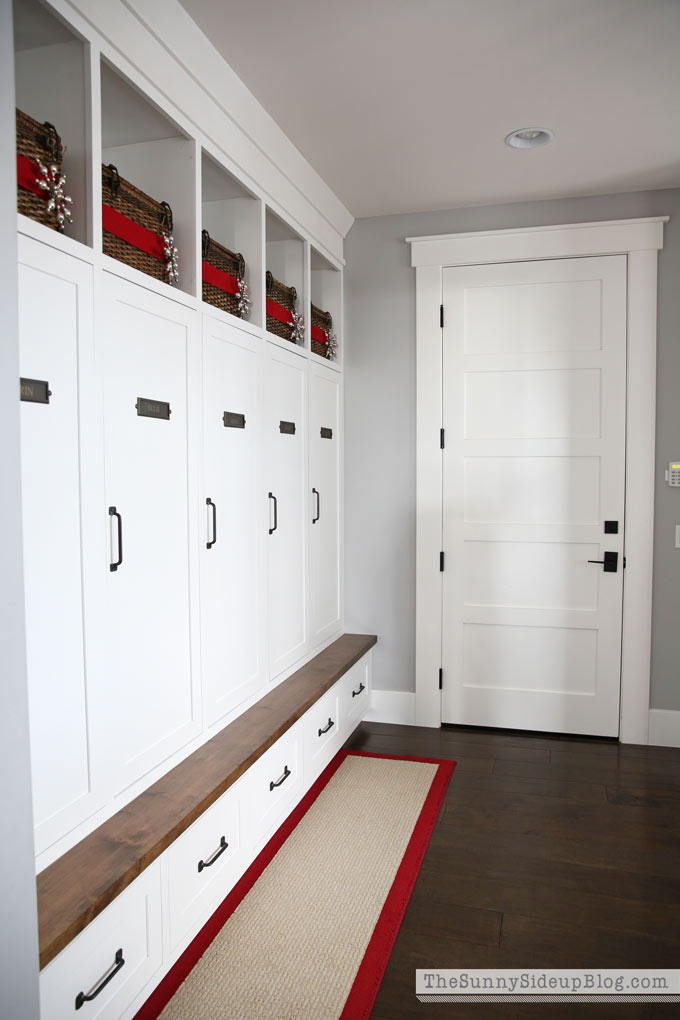 jute-mudroom-locker-rug