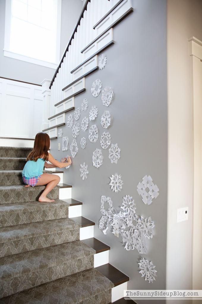 snowflake-wall-2