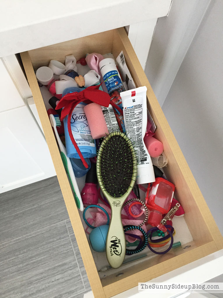 Organized Bathroom Drawers - The Sunny Side Up Blog