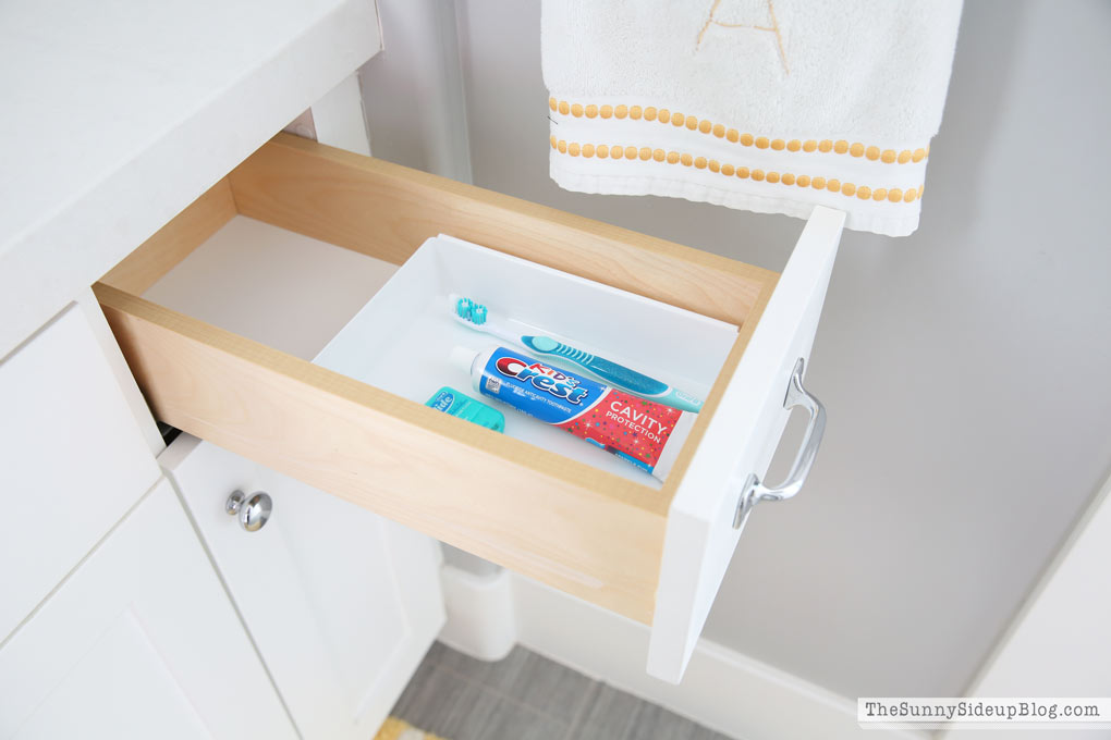 Organized Bathroom Drawers - The Sunny Side Up Blog