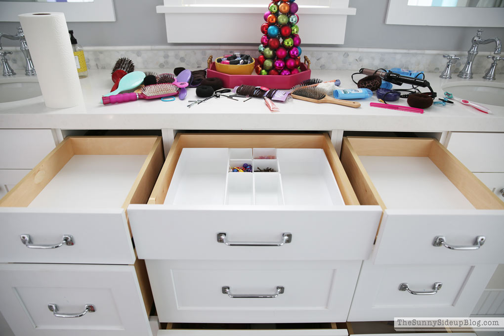 Organized Bathroom Drawers - The Sunny Side Up Blog