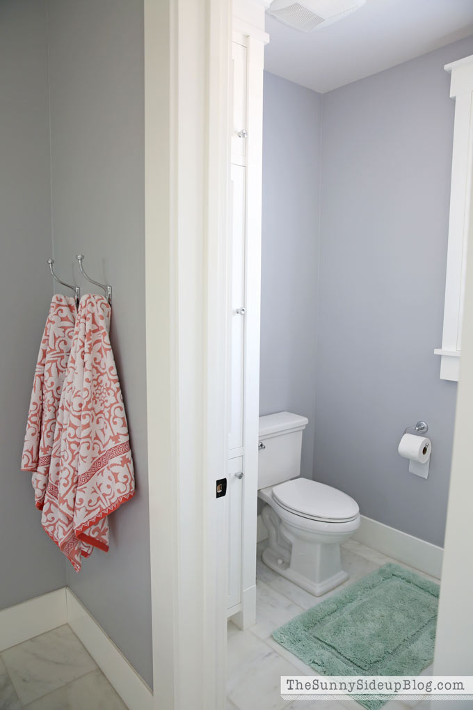 Bathroom Rugs for Spring! - The Sunny Side Up Blog