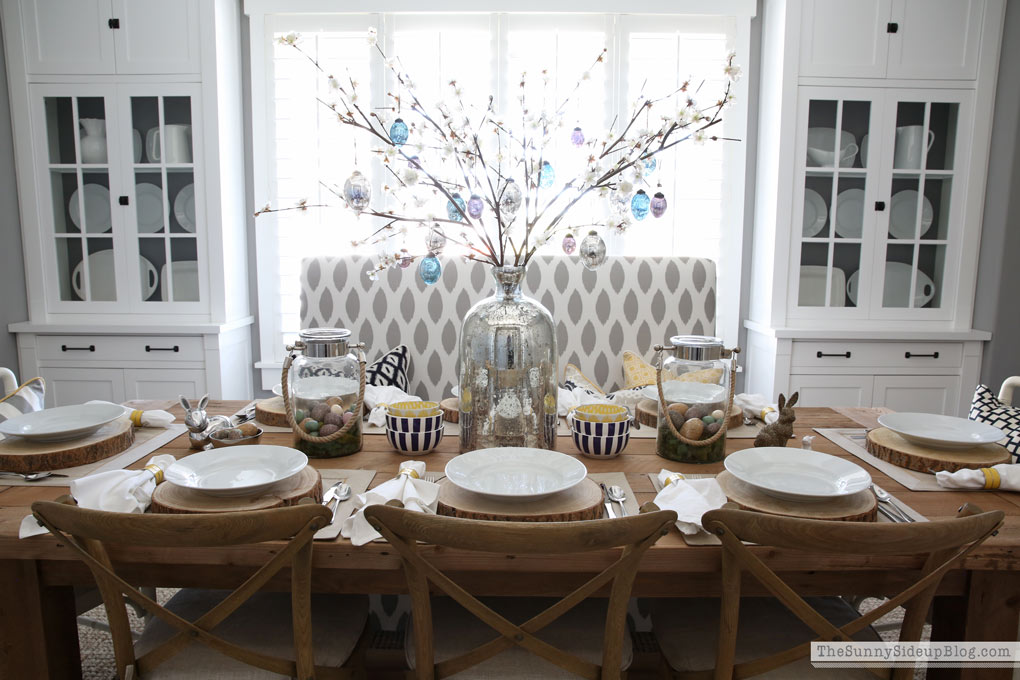 Simple Easter Tablescape