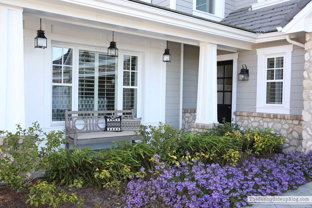 Craftsman porch (Sunny Side Up)