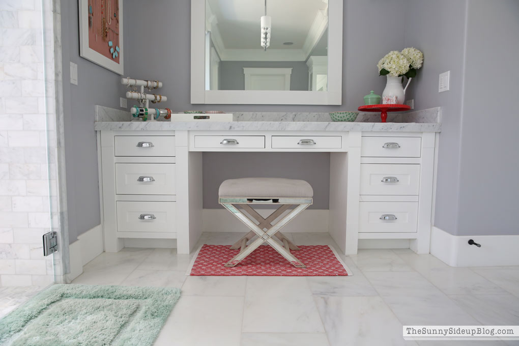 Organized Vanity Drawers