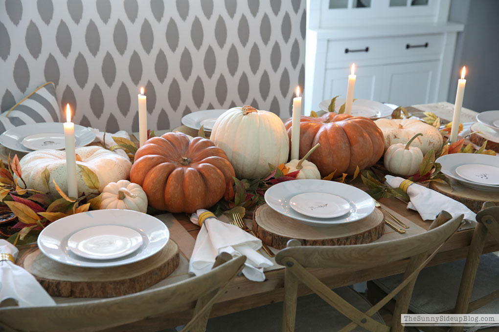 Candlelight Thanksgiving tablescape