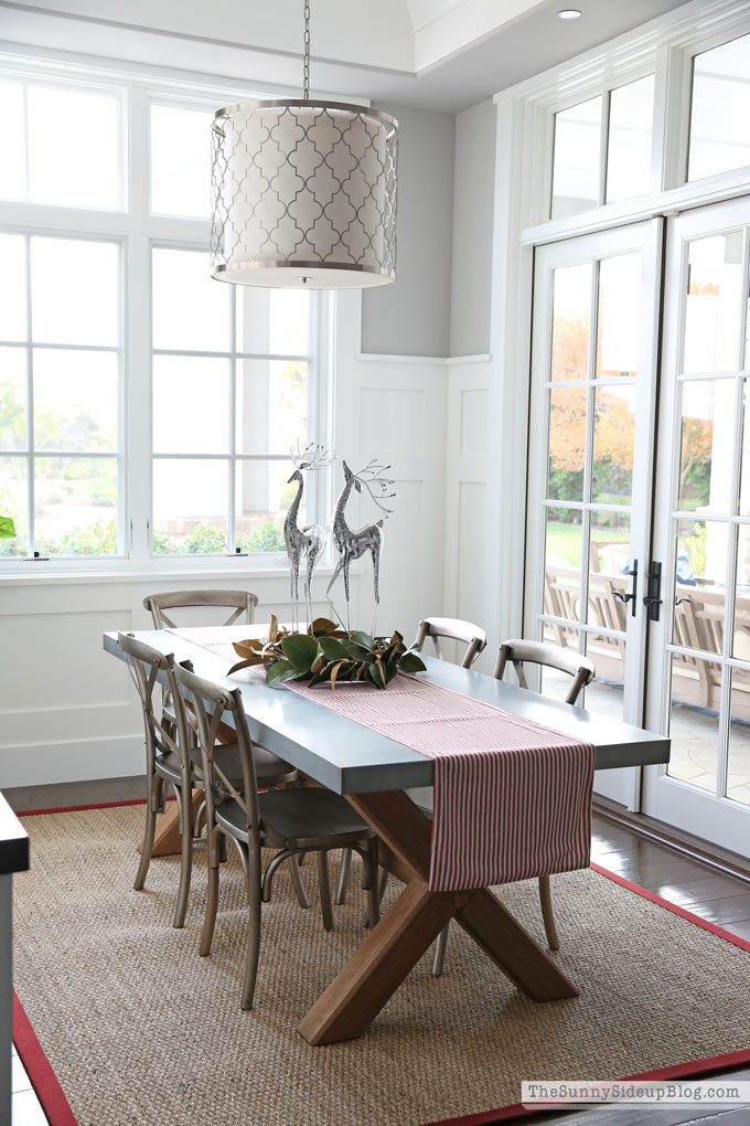 kitchen dining nook