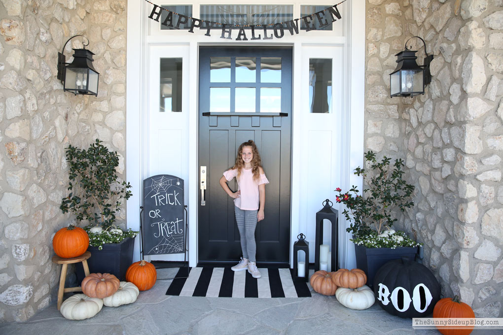 halloween porch decor