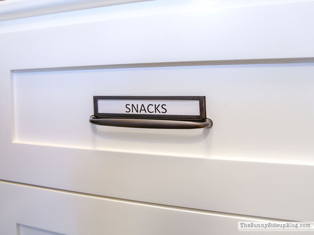 Organized Pantry and Ziploc Bag Drawer - The Sunny Side Up Blog