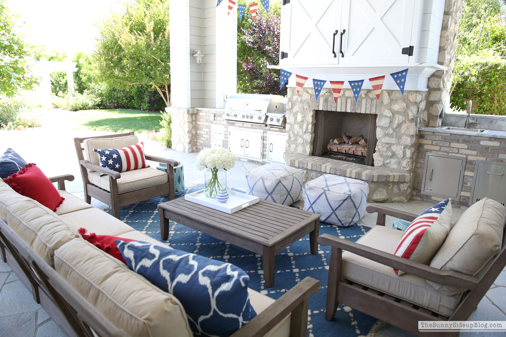 4th of July Outdoor Decor - The Sunny Side Up Blog