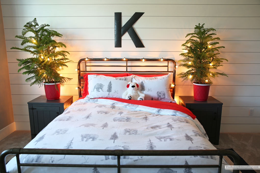 Boys Bedroom Christmas Decor The Sunny Side Up Blog Boys Bedroom Christmas Decor The Sunny Side Up Blog