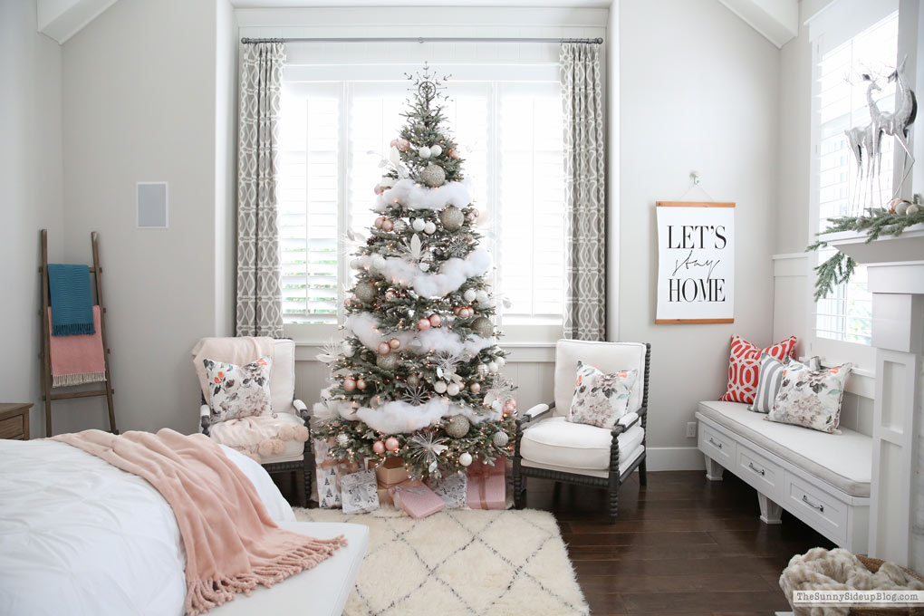 Master Bedroom Christmas Decor - The Sunny Side Up Blog