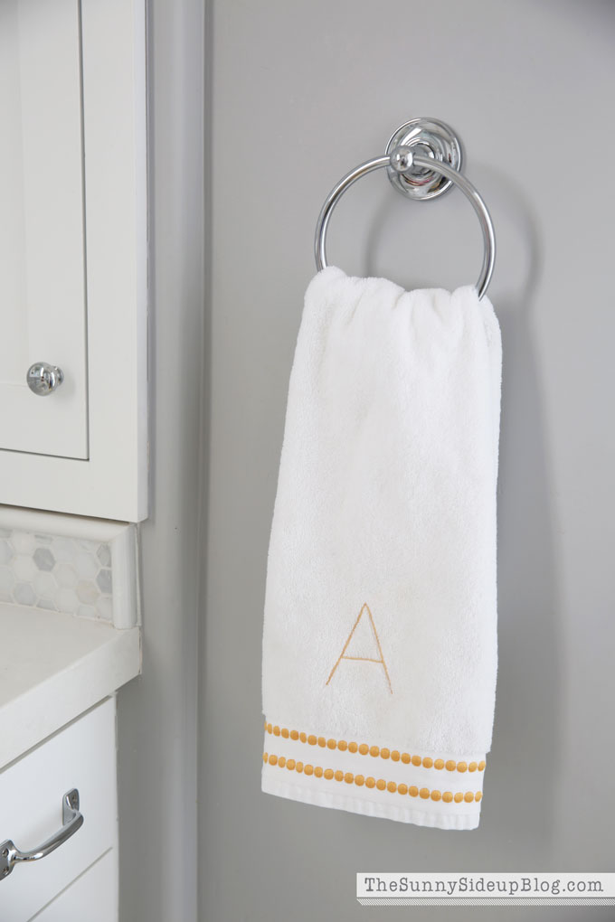 Guest Bedroom Decor (Sunny Side Up)
