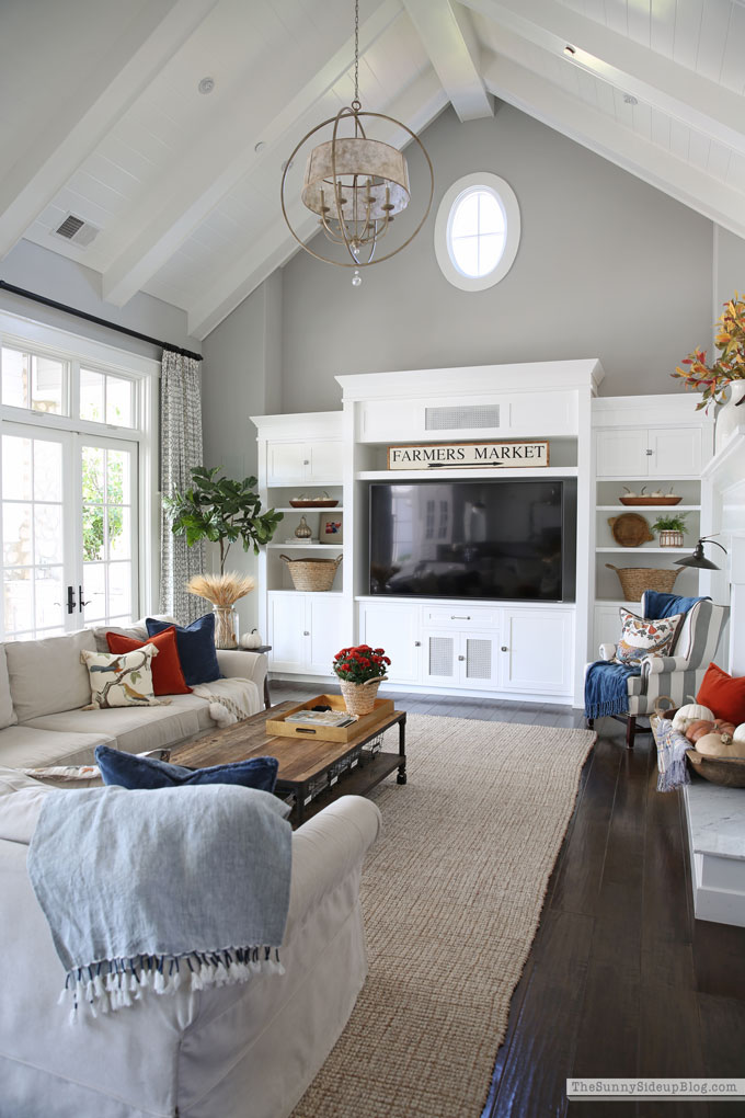 Fall Family Room (Sunny Side Up)