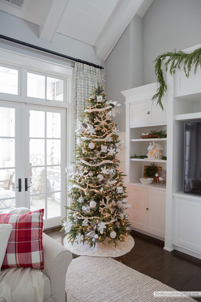 Family Room Christmas Decor The Sunny Side Up Blog