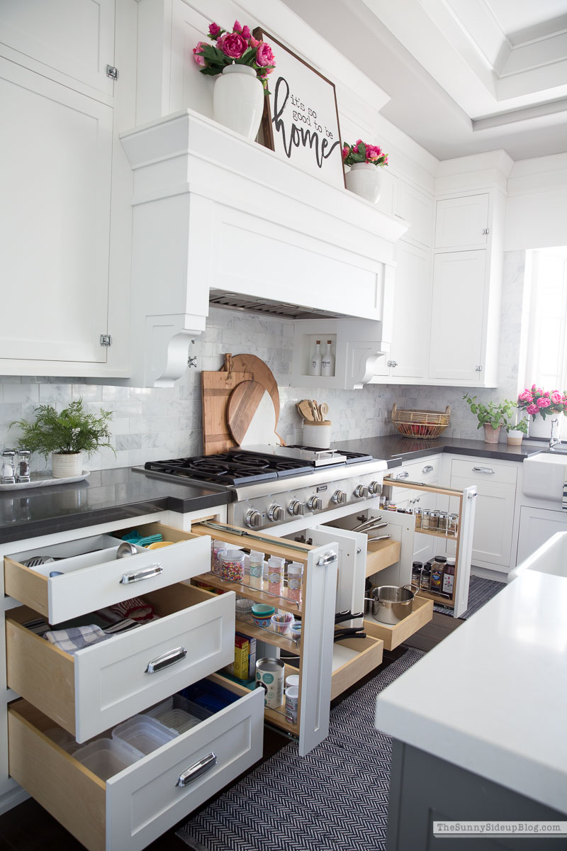 My Organized Pantry! - The Sunny Side Up Blog  Kitchen drawer organization,  Pantry inspiration, Pantry organization