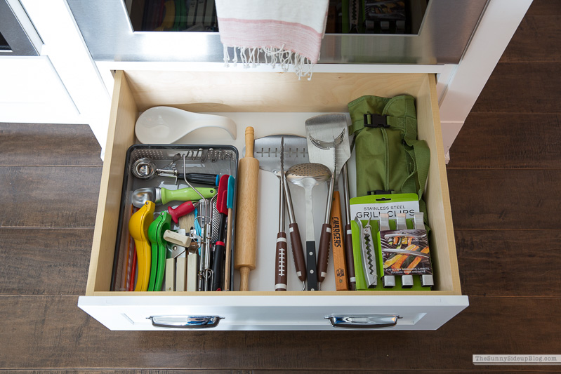 Organized art caddy - The Sunny Side Up Blog