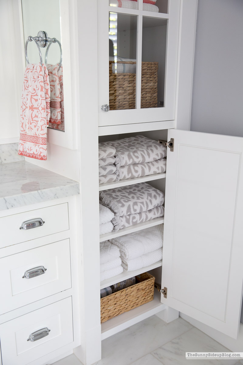 Organized Bathroom Drawers - The Sunny Side Up Blog