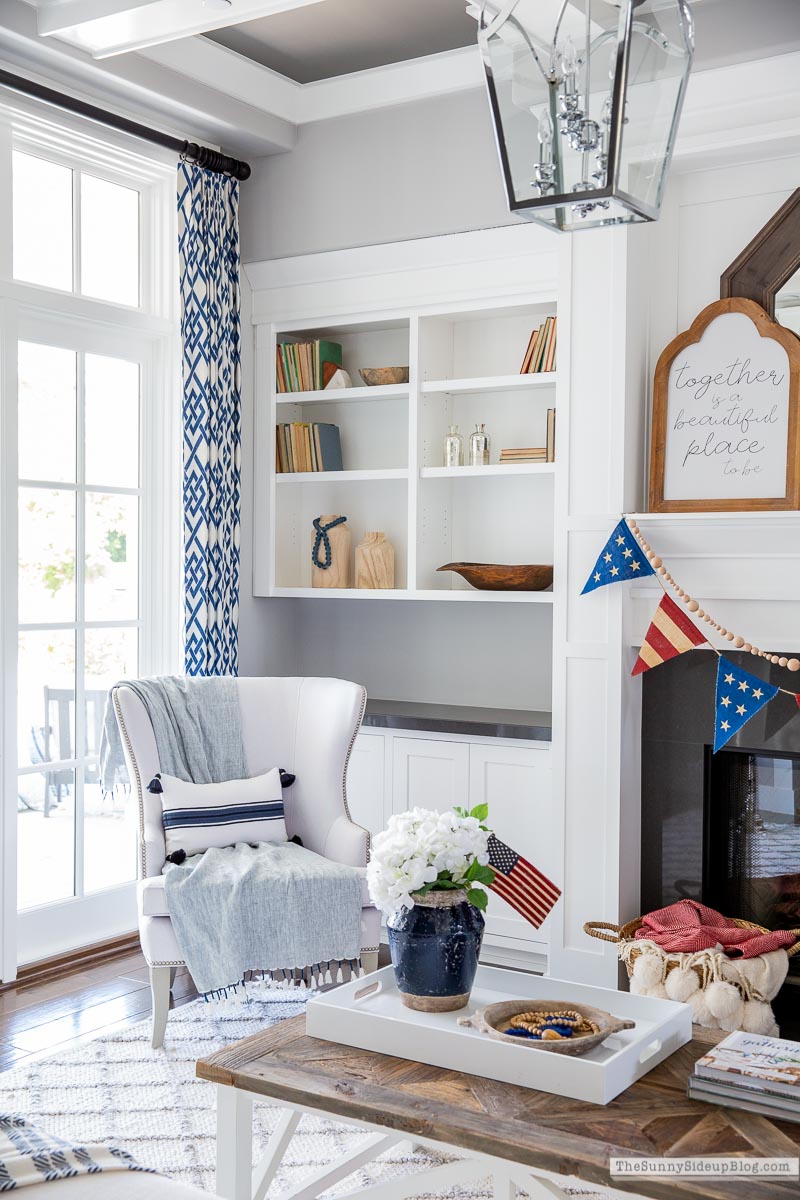 Patriotic Decor Living Room (Sunny Side Up)