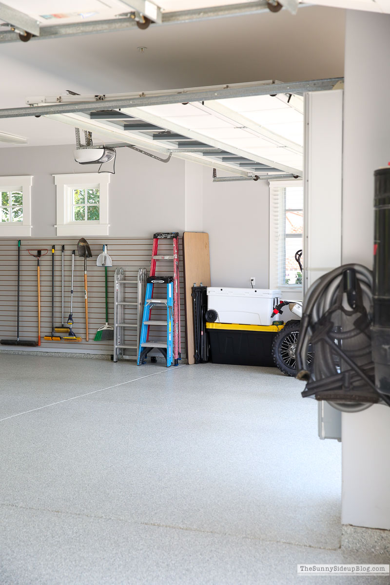 Organized Garage Cabinets - The Sunny Side Up Blog