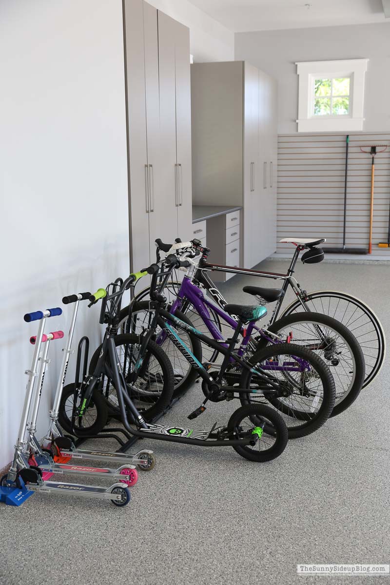 Organized Bikes (Sunny Side Up)
